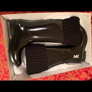 Michael kors rain boots
